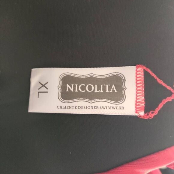 Nicolita Ladies Size XL Red Halter Pinup Style Bikini Top - Picture 7 of 7